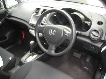 2005 Honda Airwave Photos