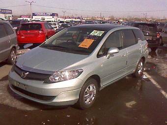 2005 Honda Airwave Photos