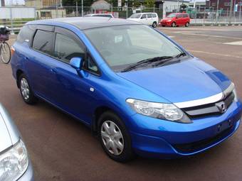 2005 Honda Airwave Photos