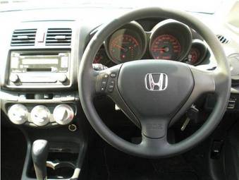 2005 Honda Airwave Pictures