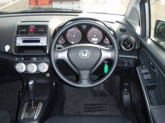 2005 Honda Airwave Pictures