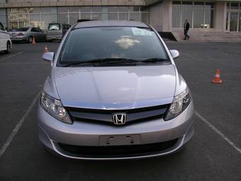 2005 Honda Airwave Pictures