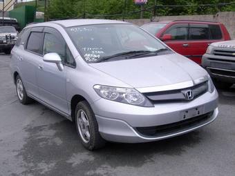 2005 Honda Airwave Pictures