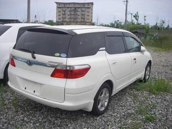 2005 Honda Airwave Pictures