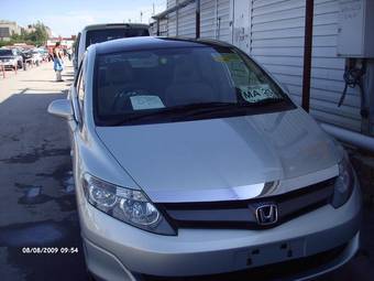 2005 Honda Airwave Photos