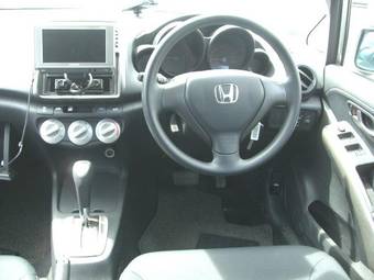 2005 Honda Airwave Photos