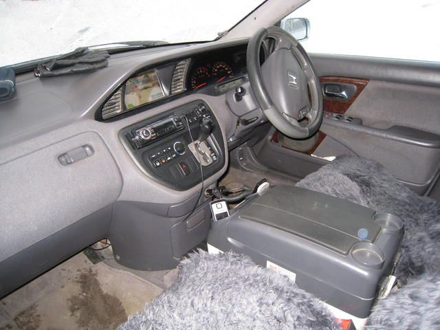1999 Honda Avancier