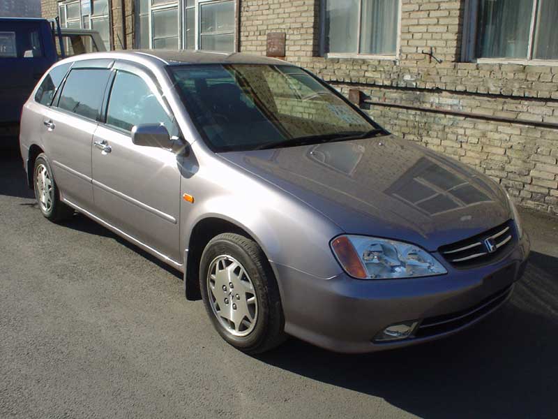 1999 Honda Avancier Pictures