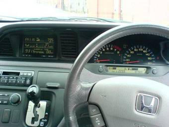1999 Honda Avancier Photos