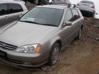 1999 Honda Avancier Pictures