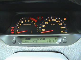 1999 Honda Avancier Photos