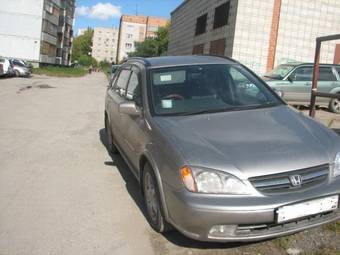 1999 Honda Avancier Photos