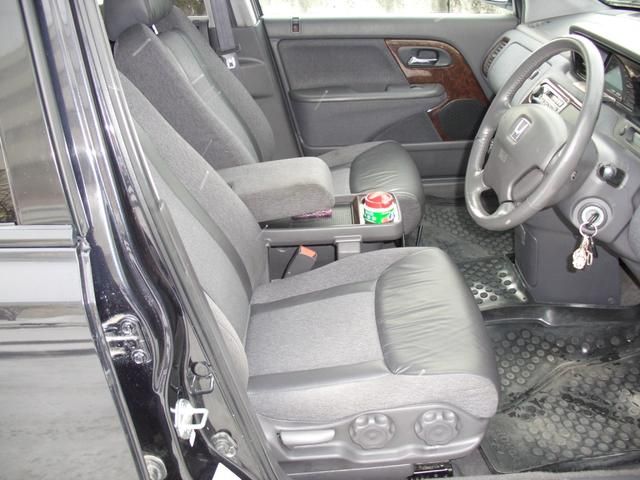 2000 Honda Avancier