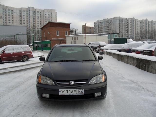 2000 Honda Avancier