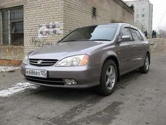 2000 Honda Avancier