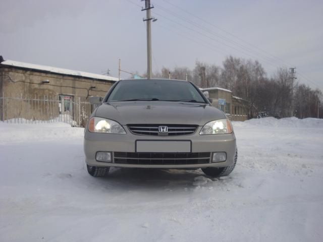 2000 Honda Avancier