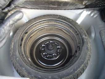 2000 Honda Avancier Images