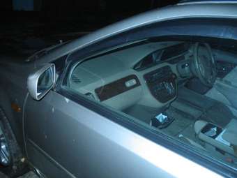 2000 Honda Avancier Images