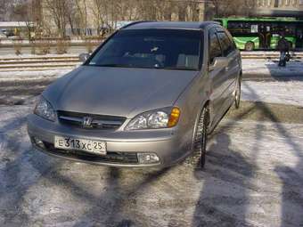 2000 Honda Avancier Photos
