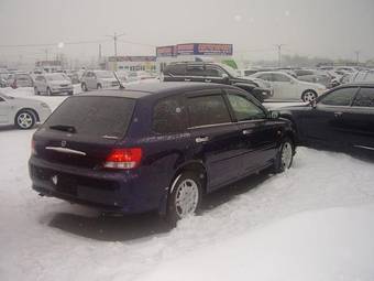 2000 Honda Avancier Images