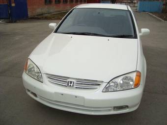 2000 Honda Avancier Photos