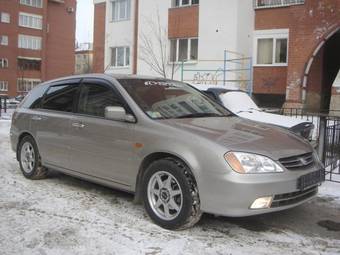 2000 Honda Avancier Photos