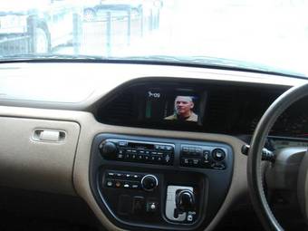 2000 Honda Avancier Pictures