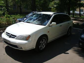 2000 Honda Avancier Pictures