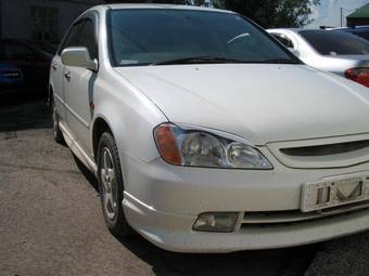 2000 Honda Avancier Pictures
