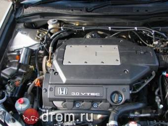 2000 Honda Avancier Photos