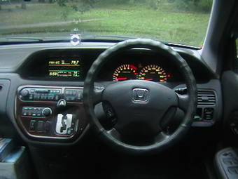2000 Honda Avancier Pictures
