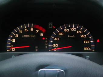 2000 Honda Avancier Photos