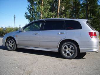 2000 Honda Avancier Photos