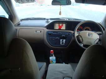 2001 Honda Avancier