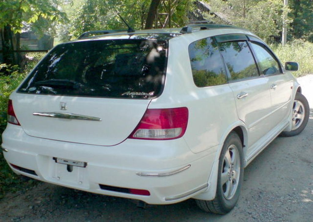 2001 Honda Avancier
