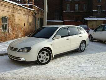 2001 Honda Avancier Images