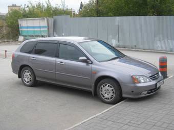 2001 Honda Avancier Pictures