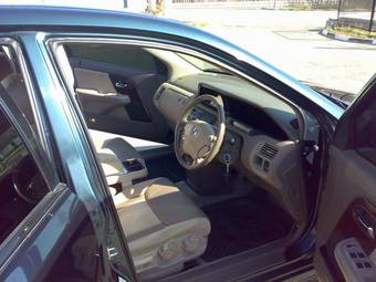 2001 Honda Avancier Photos