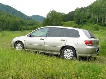 2001 Honda Avancier Photos