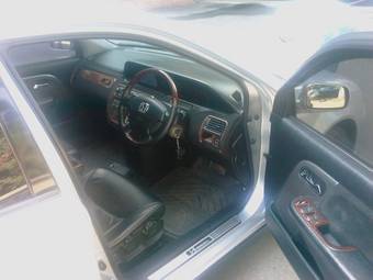 2001 Honda Avancier Photos