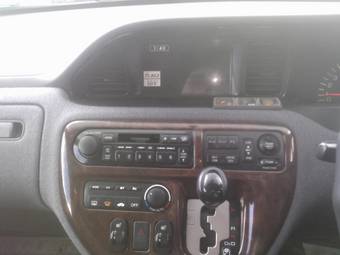 2001 Honda Avancier Pictures