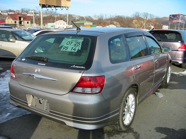 2002 Honda Avancier