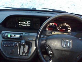 2002 Honda Avancier Pictures