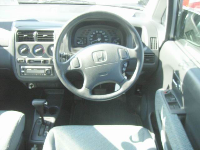 1999 Honda Capa Images