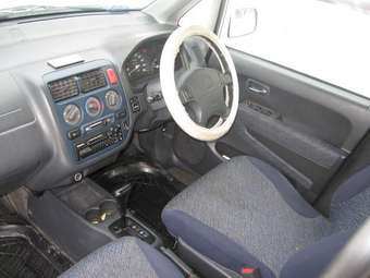 1999 Honda Capa Photos