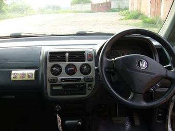 1999 Honda Capa Pictures