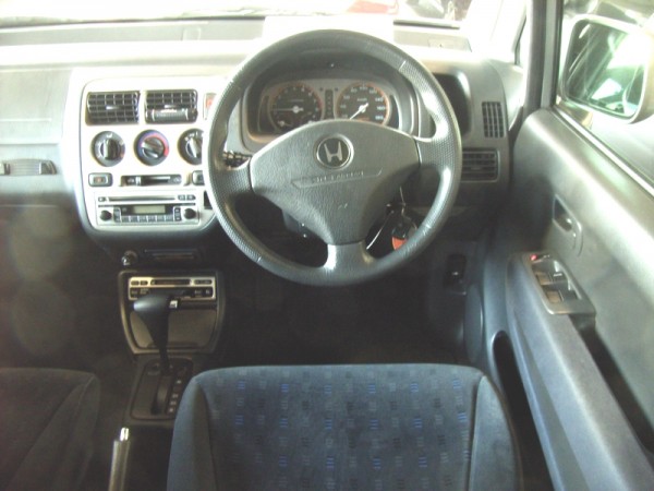 2001 Honda Capa Photos
