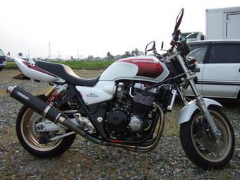 1999 Honda CB1300 SUPER FOUR Pictures