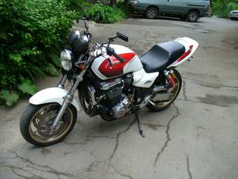 1999 Honda CB1300 SUPER FOUR Pictures