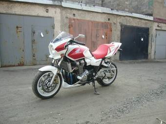 2004 Honda CB1300 SUPER FOUR Photos
